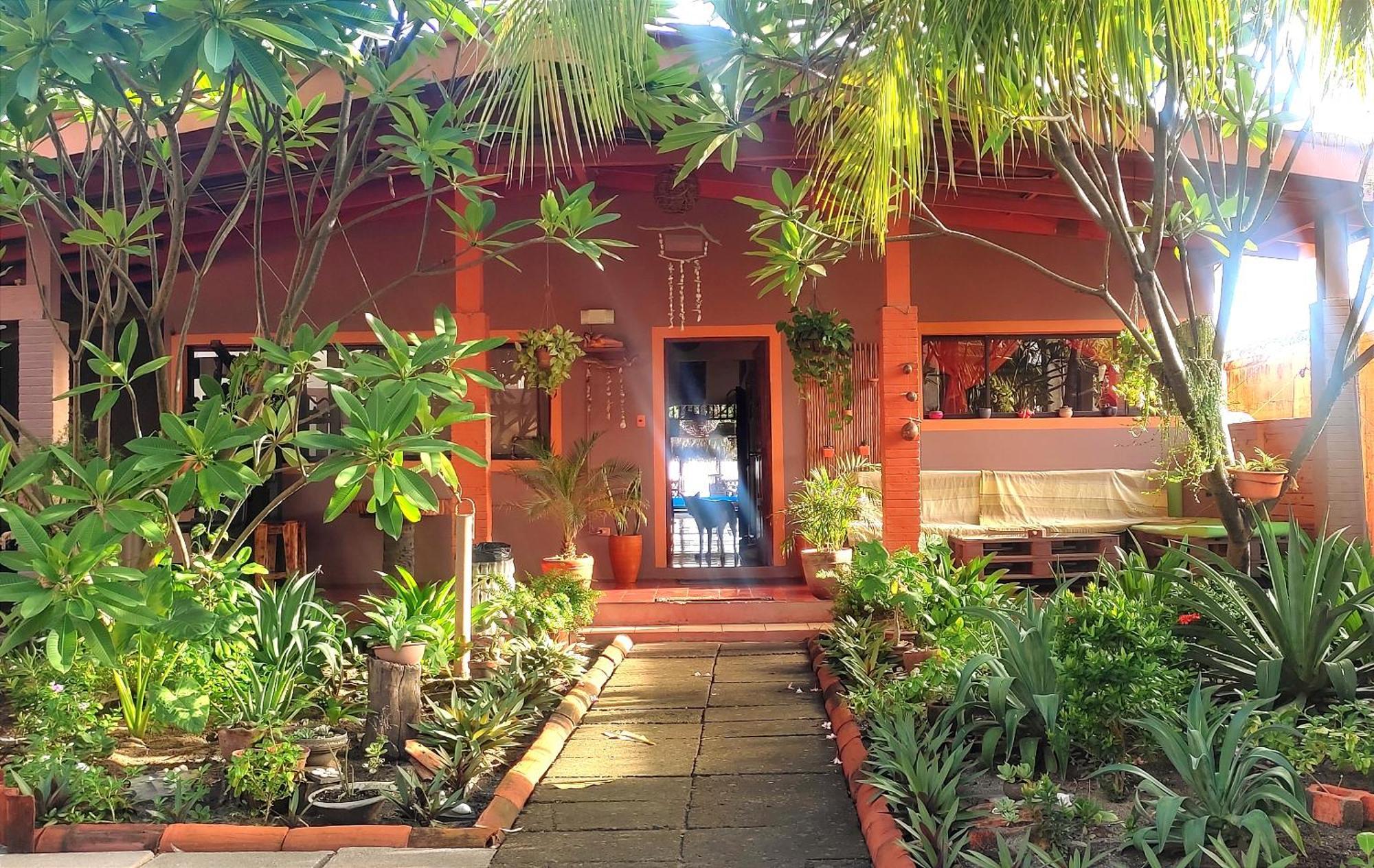 El Belga Loco Hotell Las Peñitas Exteriör bild