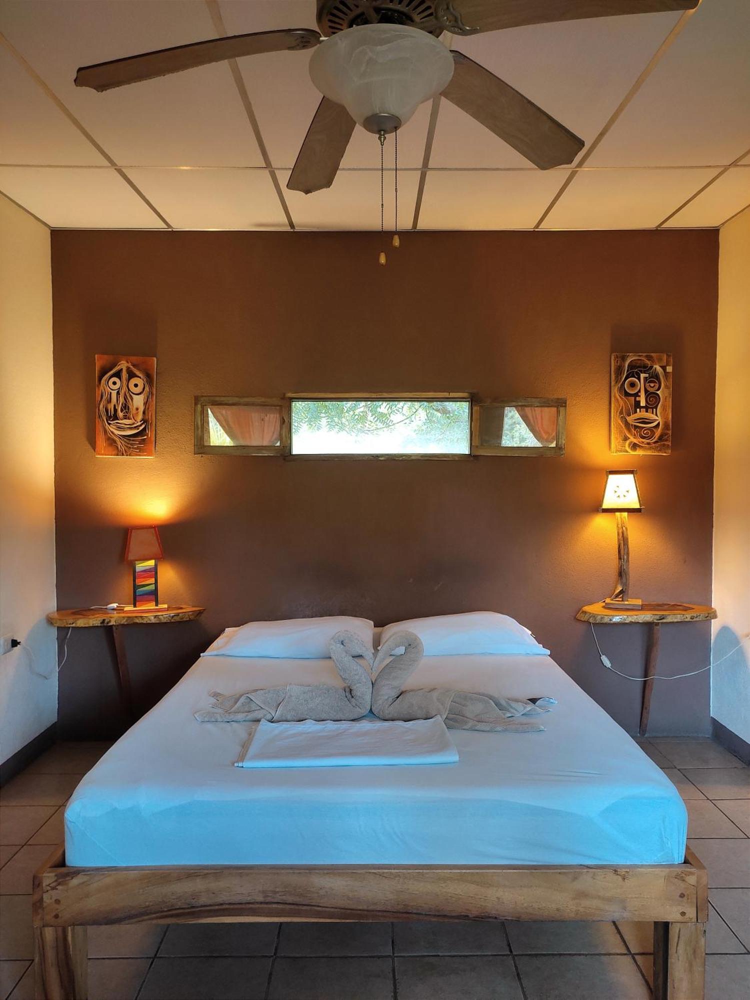 El Belga Loco Hotell Las Peñitas Rum bild